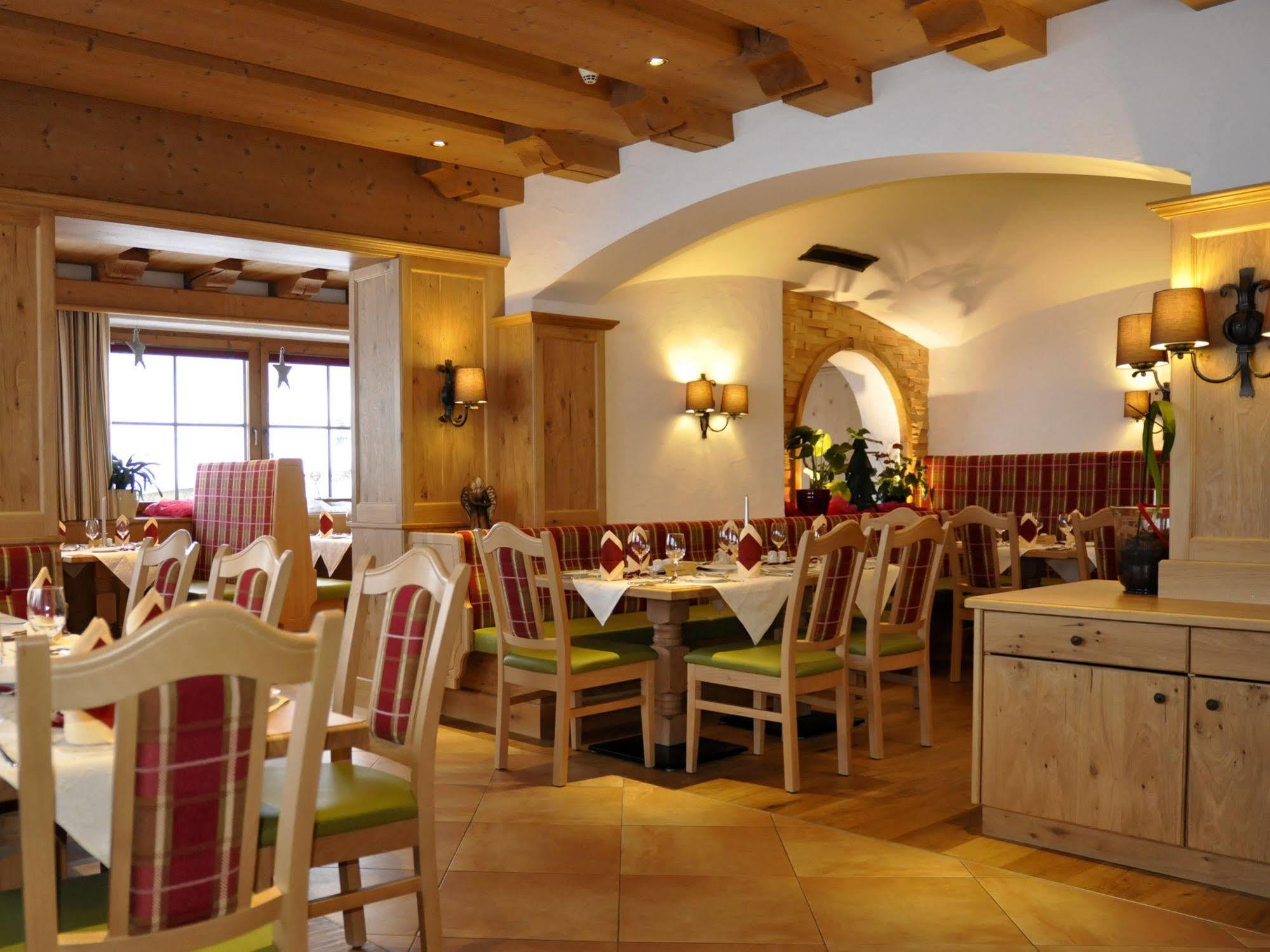 Hotel Kitzspitz Sankt Jakob in Haus Kültér fotó