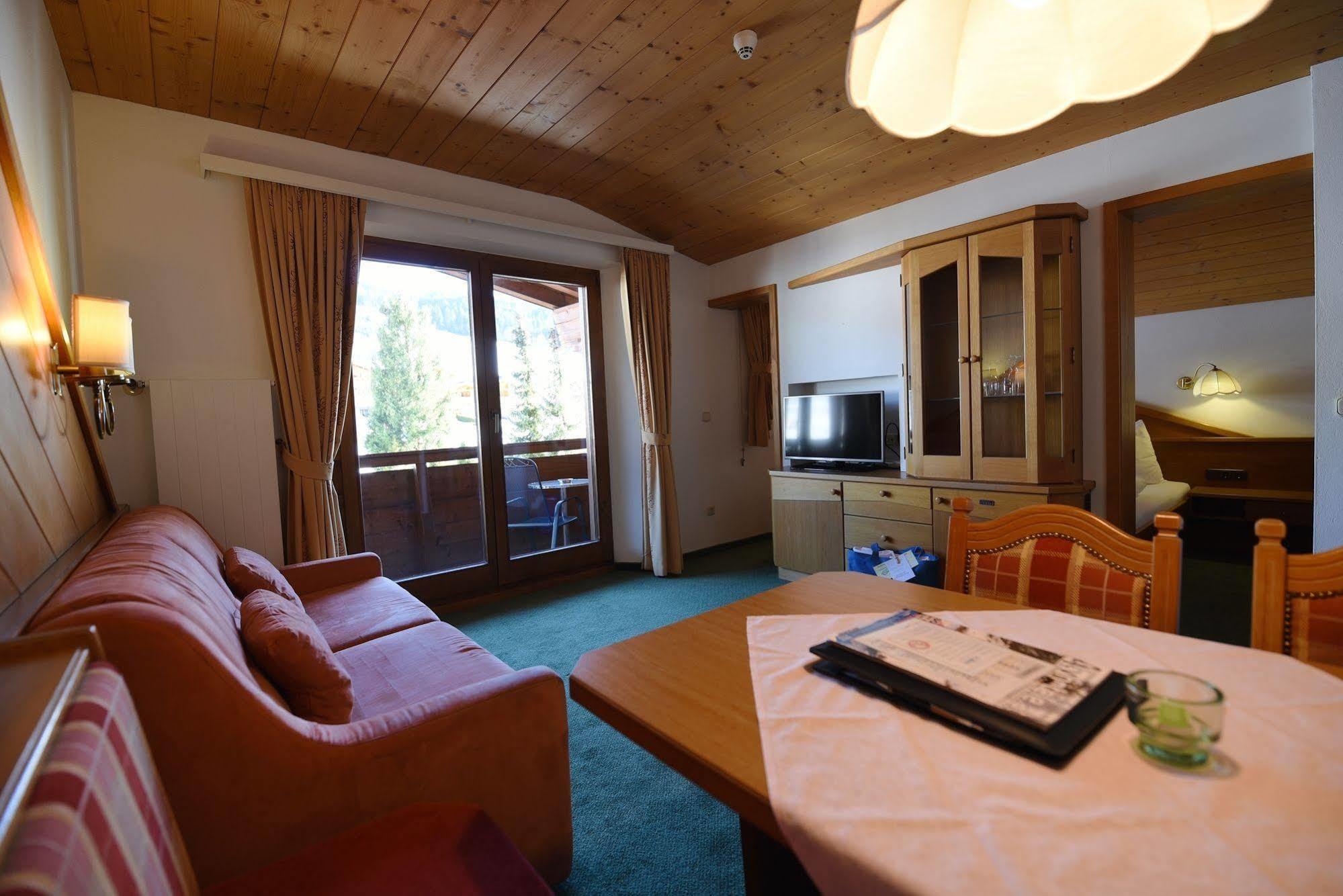 Hotel Kitzspitz Sankt Jakob in Haus Kültér fotó